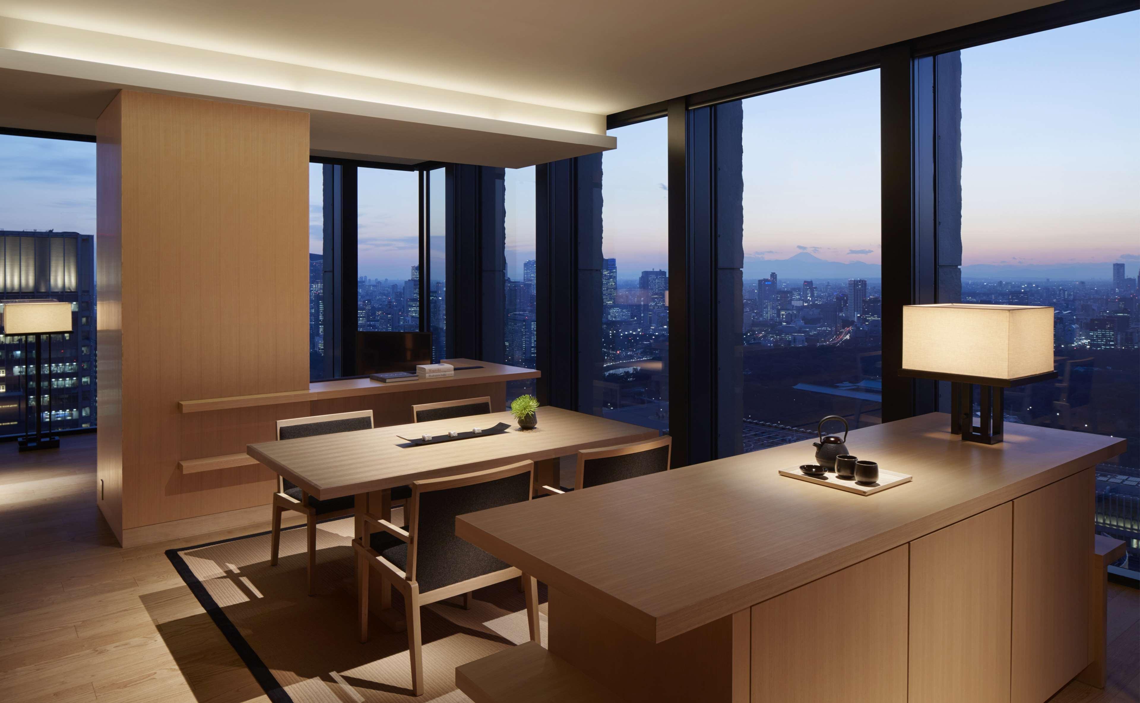 Aman Tokyo Hotel Bagian luar foto